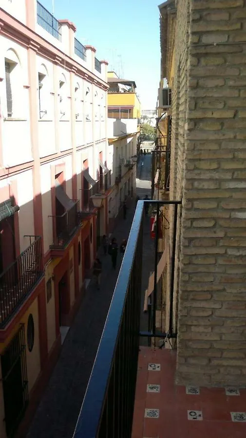 Triana Apartment Seville 0*,